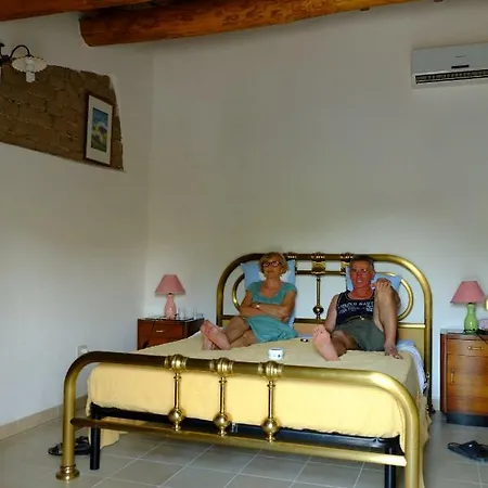 B&B Nurachi Nurachi