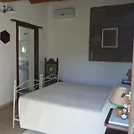 B&B Nurachi فندق مبيت وإفطار 3*