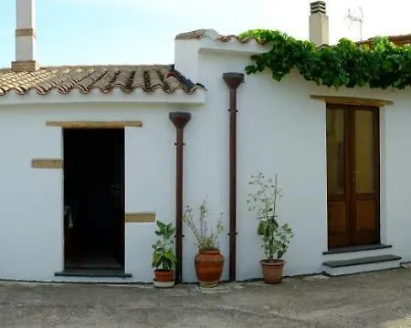 B&B Nurachi 3* Nurachi